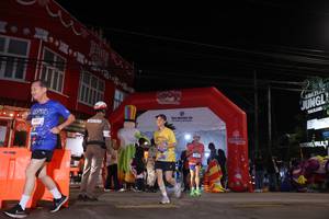 BIB: 4381
                            <button type="button" onclick="openModal(26258241)" class="btn btn-primary btn-sm float-right btn-popup" data-toggle="modal" data-target=".modal-high-quality">
                        <i class="fas fa-shopping-cart"></i> Add to Cart
                    </button>
                                            <button type="button" onclick="isThisMe(26258241, true)" class="btn btn-success btn-sm float-right btn-popup btn-isme hidden" data-toggle="tooltip" data-placement="bottom" title="นี่คือรูปของคุณใช่ไหม คลิกที่นี่เพื่อเอาเข้าอัลบั้ม">
                        <i class="fas fa-plus"></i> Add to album
                    </button>
                    <button type="button" onclick="isThisMe(26258241, false)" class="btn btn-warning btn-sm float-right btn-popup btn-isnotme hidden">
                        <i class="fas fa-ban"></i> Remove from album
                    </button>